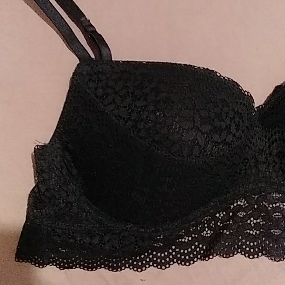 Bra - Picture 2 of 4